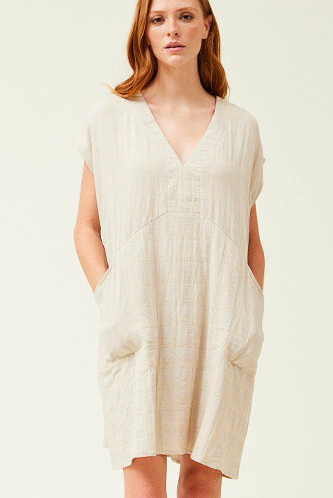 GRADE AND GATHER GAUZE GINGHAM RELAXED DRESS